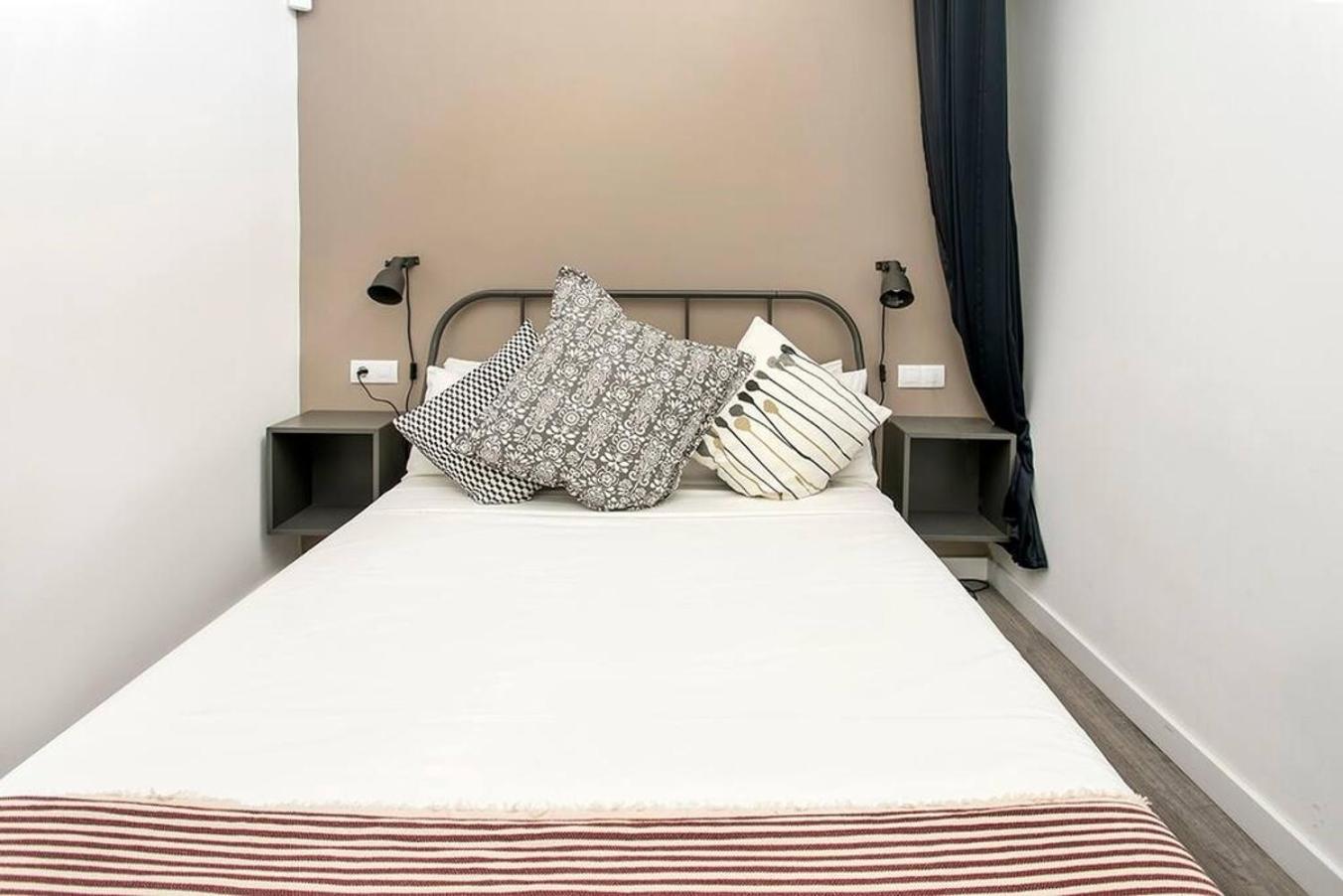 Appartamento Cozy&New With Terrace L'Hospitalet de Llobregat Esterno foto
